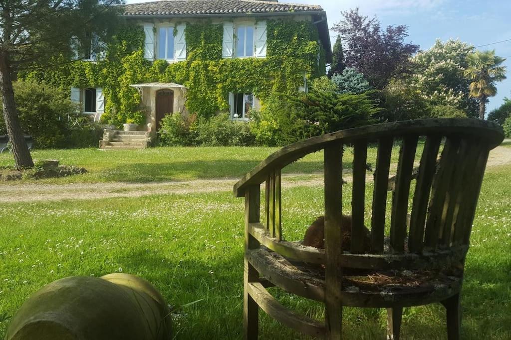 Maison Du 18E De Charme Au Calme Idrac-Respailles Buitenkant foto